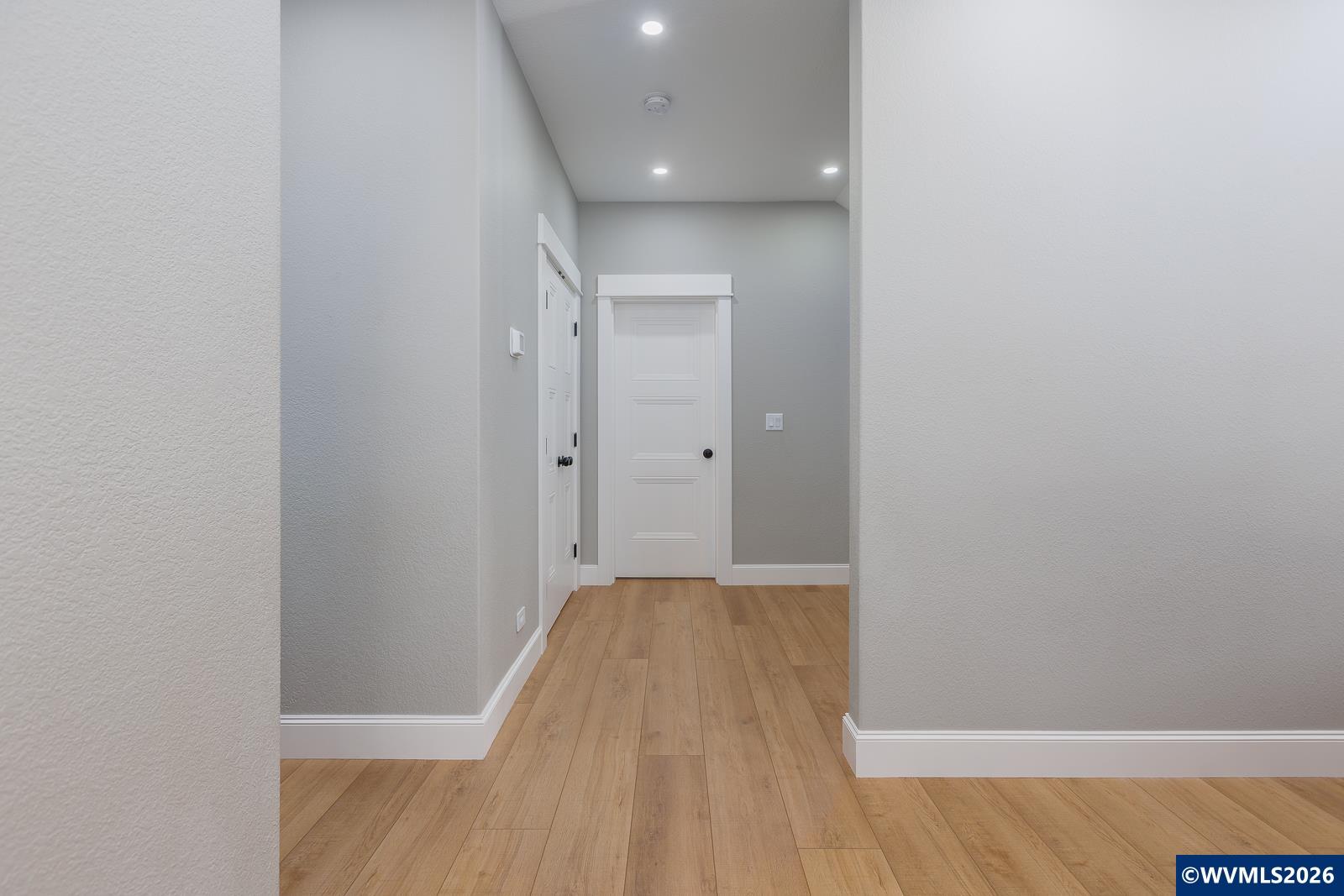 34370 Hawk Hill Road Philomath, OR 97370 - Photo 21 of 50 a view of hallway with a window