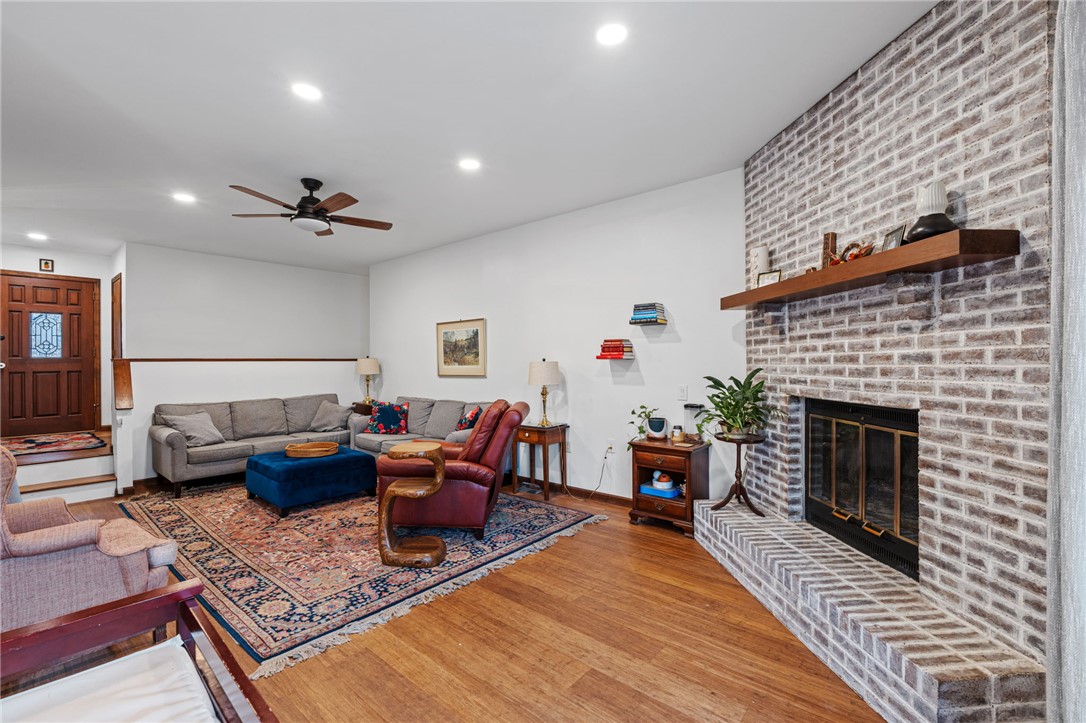 119 Shallowford Way Seneca, SC 29672 - Photo 7 of 38