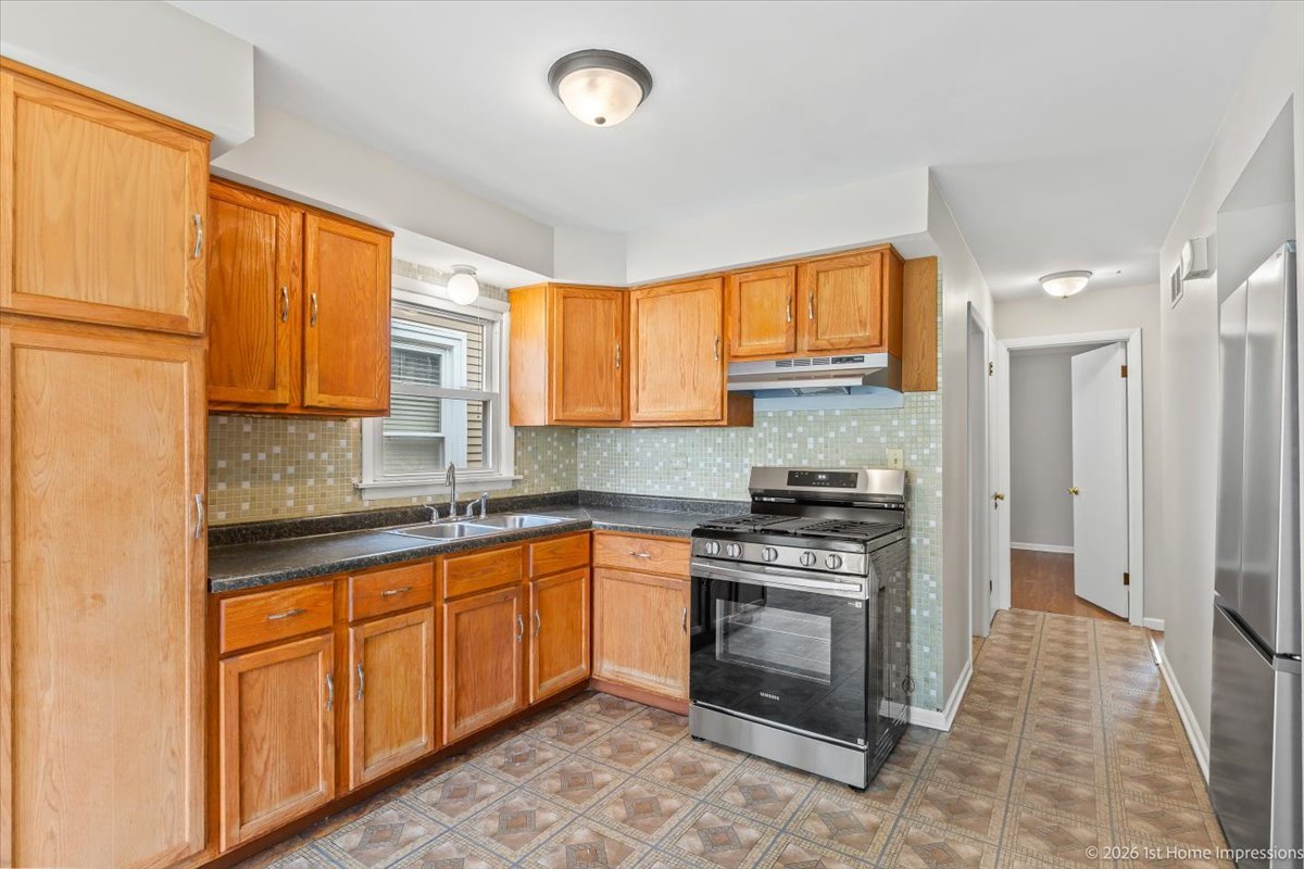 7320 West 58th Street Summit, IL 60501 - Photo 12 of 24