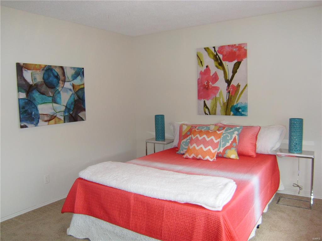 1758 Craig Road St. Louis, MO 63146 - Photo 14 of 27 Gallery Image 14