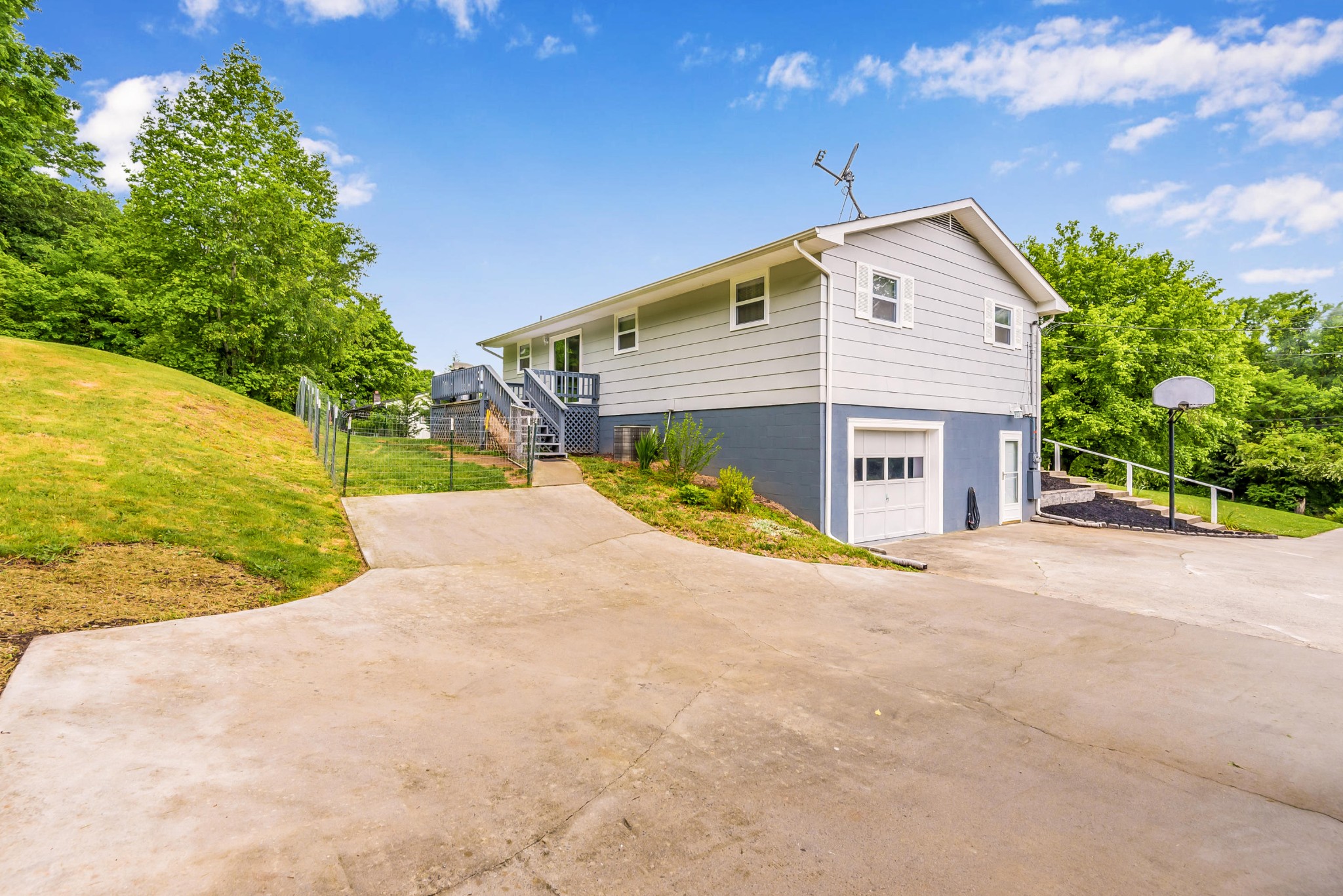 5540 Carter Road Knoxville, TN 37918 - Photo 18 of 20 Gallery Image 18