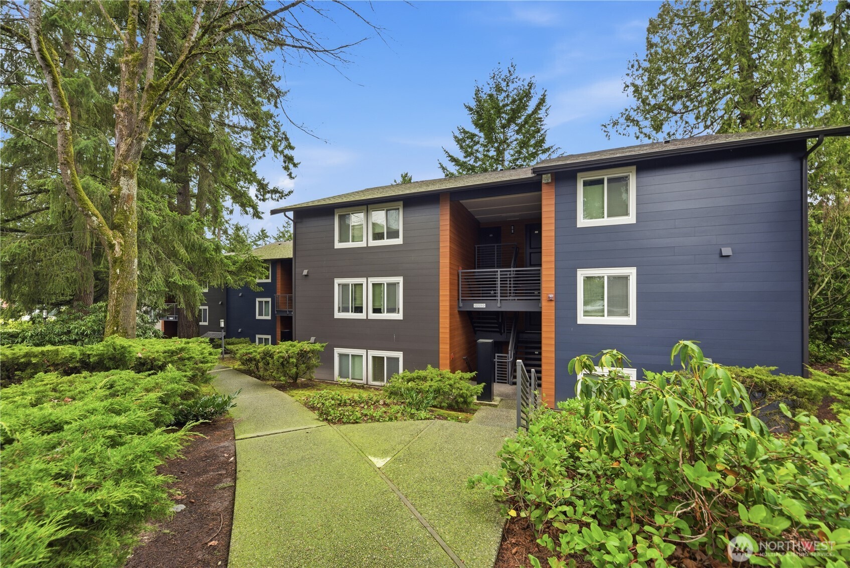 12107 Bel-Red Road, Unit D204 Bellevue, WA 98005 - Photo 22 of 24