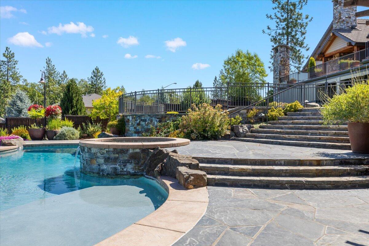 38 Crestview Court Eagle Point, OR 97524 - Photo 71 of 94 71