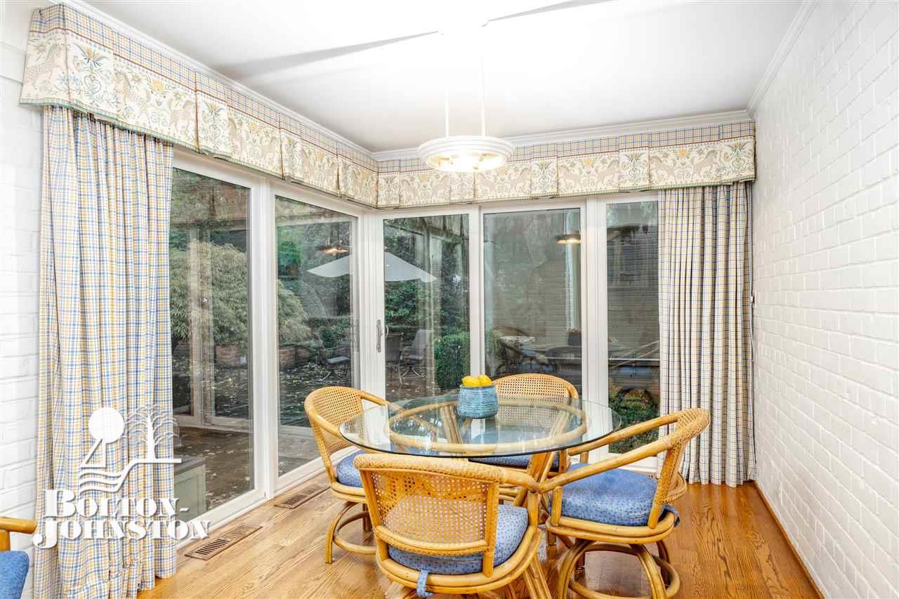 193 Merriweather Road Grosse Pointe, MI 48236 - Photo 22 of 68 Breakfast Room