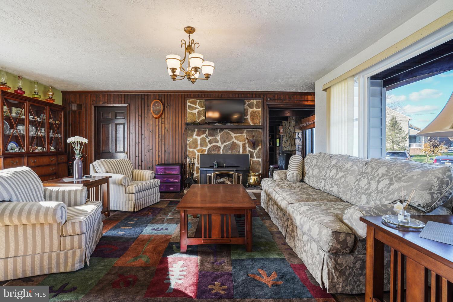 403 Arneys Mt Road Jobstown, NJ 08041 - Photo 7 of 35