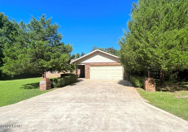 $295,000 | 3922 Vistula Drive, Chipley, FL 32428