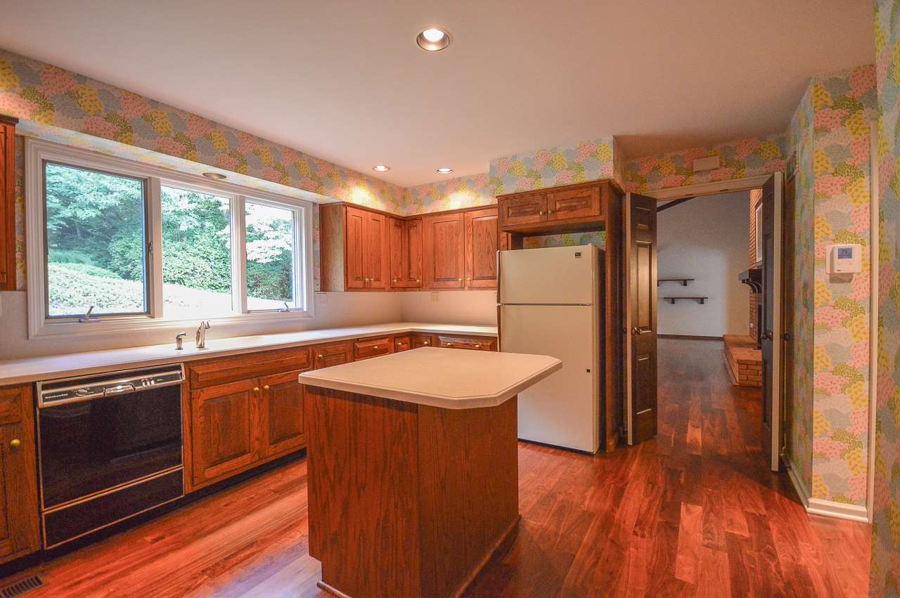 6201 Newburgh Road Evansville, IN 47715 - Photo 10 of 15 Gallery Image 10