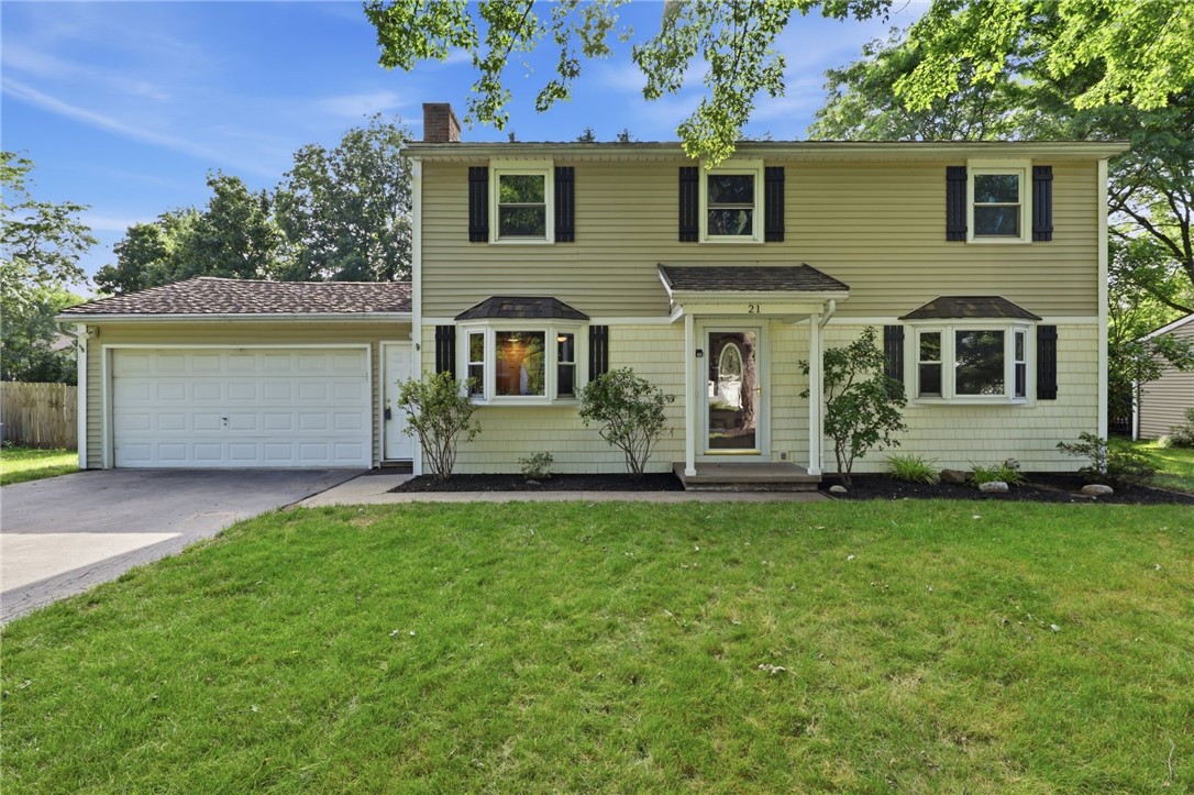 21 Squirrels Heath Road Perinton, NY 14450 - Photo 1 of 47