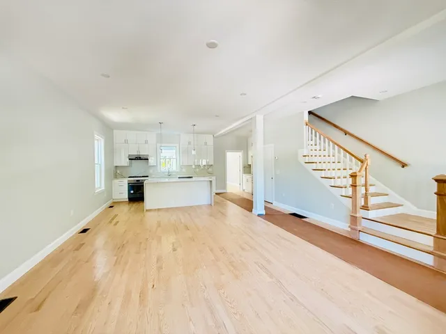 $7,500 | 4 Baldwin Street, Unit 4, Newton, MA 02458