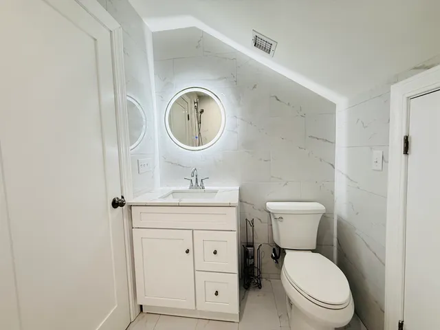 $7,500 | 4 Baldwin Street, Unit 4, Newton, MA 02458