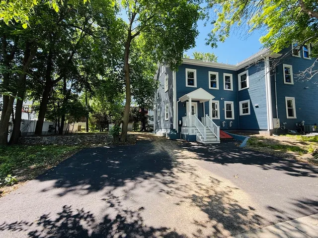 $7,500 | 4 Baldwin Street, Unit 4, Newton, MA 02458