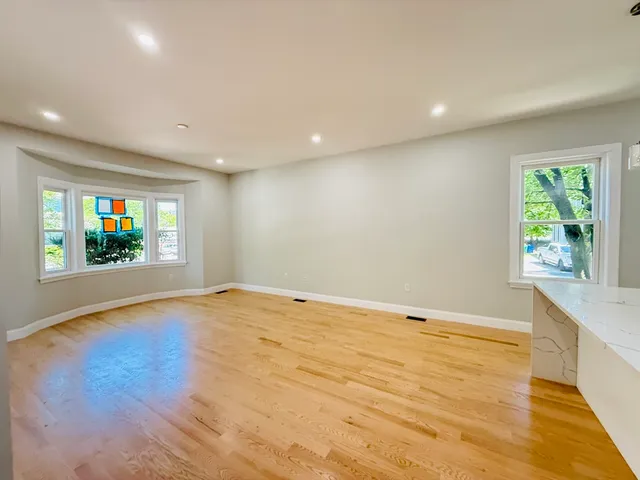 $7,500 | 4 Baldwin Street, Unit 4, Newton, MA 02458