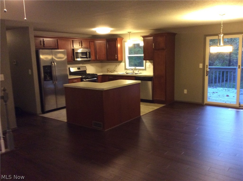 2222 West Comet Road Clinton, OH 44216 - Photo 4 of 23 Gallery Image 4