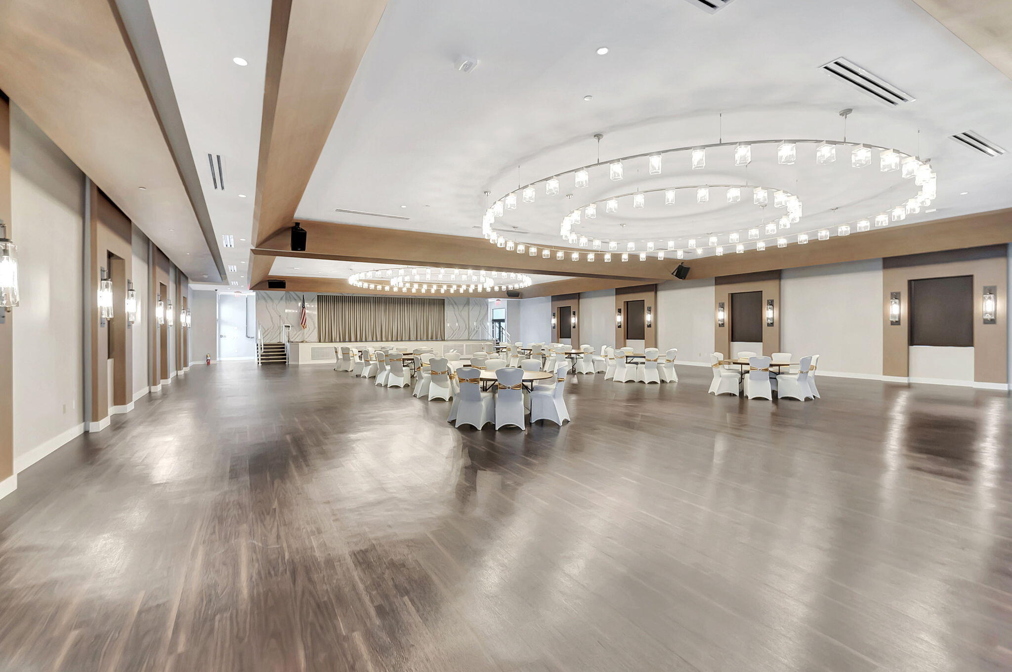 6321 Lasalle Road Delray Beach, FL 33484 - Photo 30 of 38 a lobby with furniture and floor to ceiling window