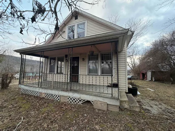 $150,000 | 39 Church Hl Road, Goshen, VA 24439