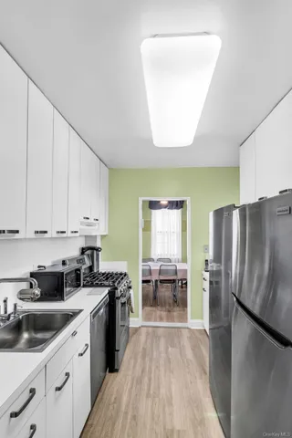 $649,000 | 3601 Johnson Avenue, Unit 1C | Central Riverdale
