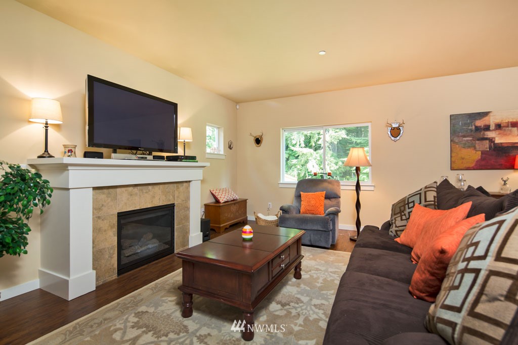 15770 Southeast 164th Place Renton, WA 98058 - Photo 7 of 16 Gallery Image 7