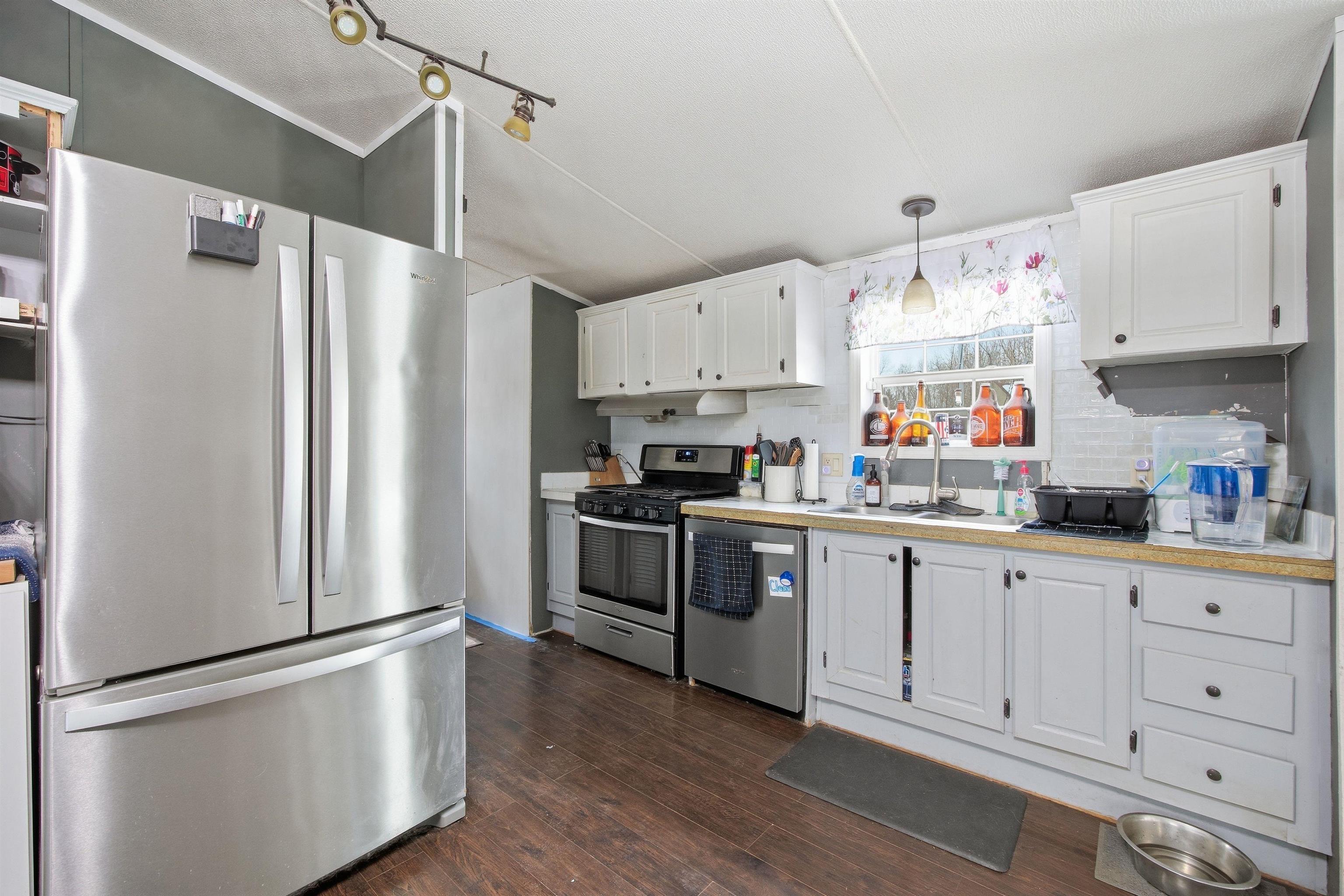 35 North River Road Epping, NH 03042 - Photo 14 of 27