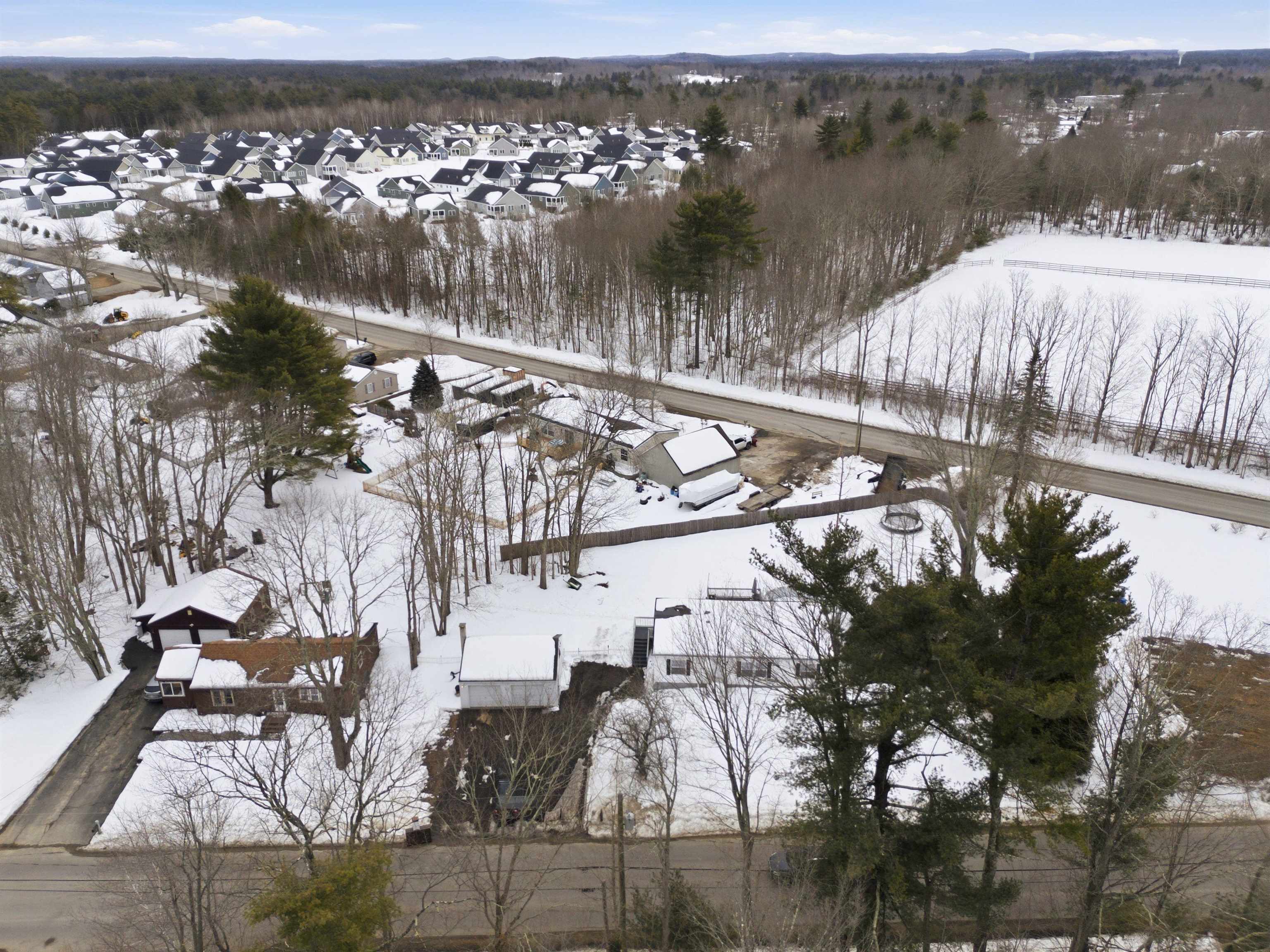 35 North River Road Epping, NH 03042 - Photo 7 of 27