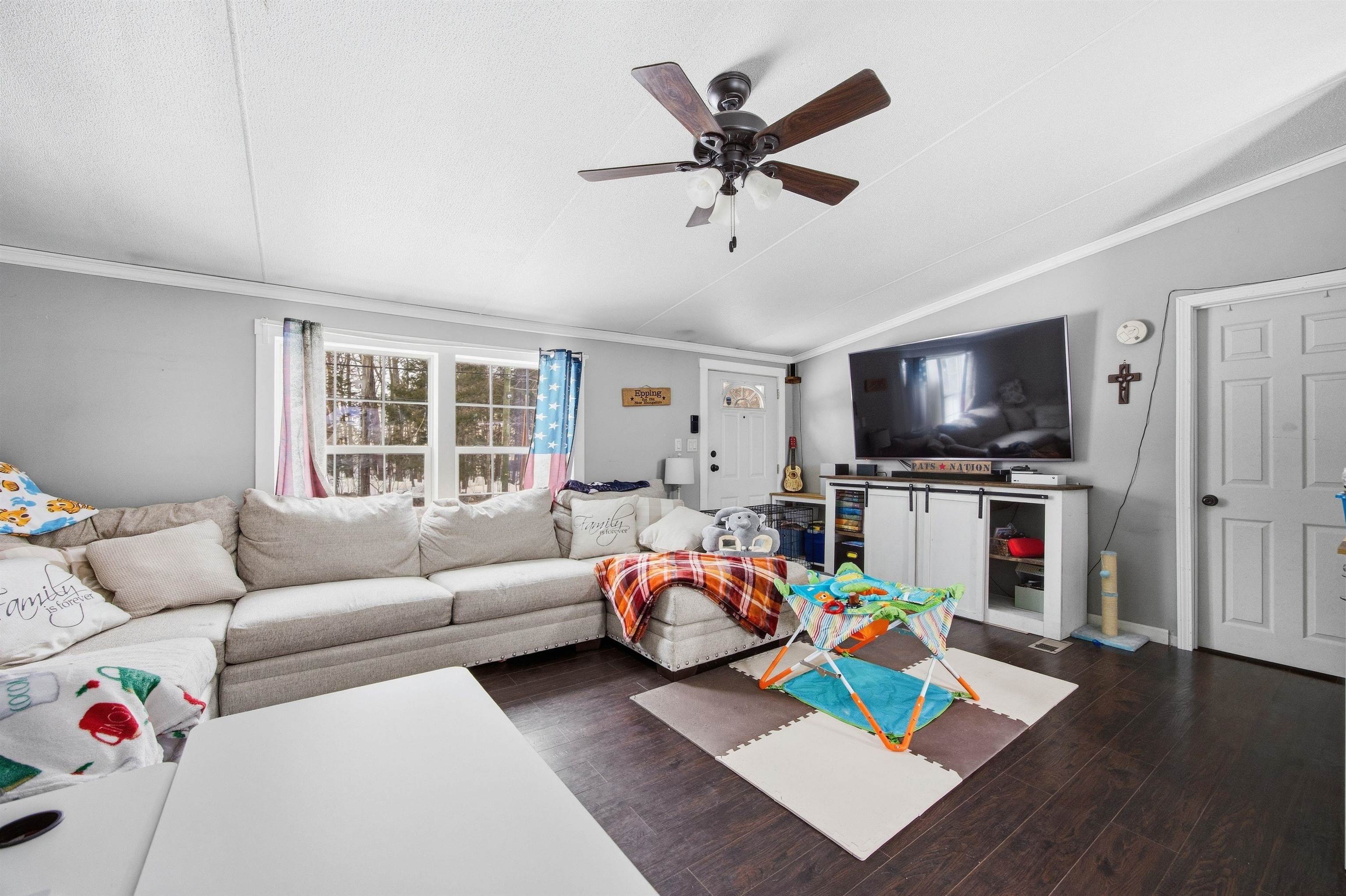 35 North River Road Epping, NH 03042 - Photo 9 of 27