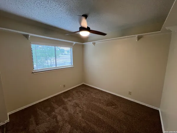 $1,500 | 4922 Hilltop Field Drive, San Antonio, TX 78240