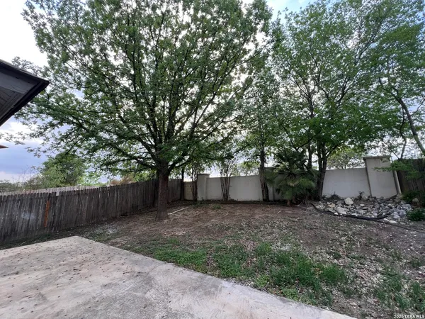$1,500 | 4922 Hilltop Field Drive, San Antonio, TX 78240