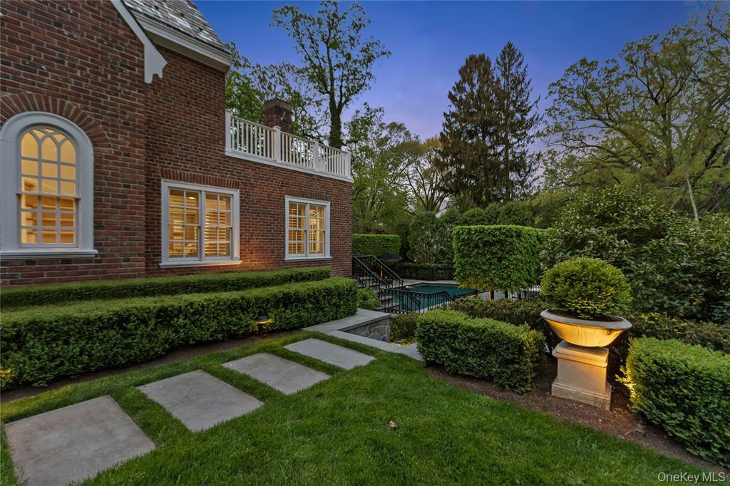 8 Boxwood Lane Rye, NY 10580 - Photo 8 of 50