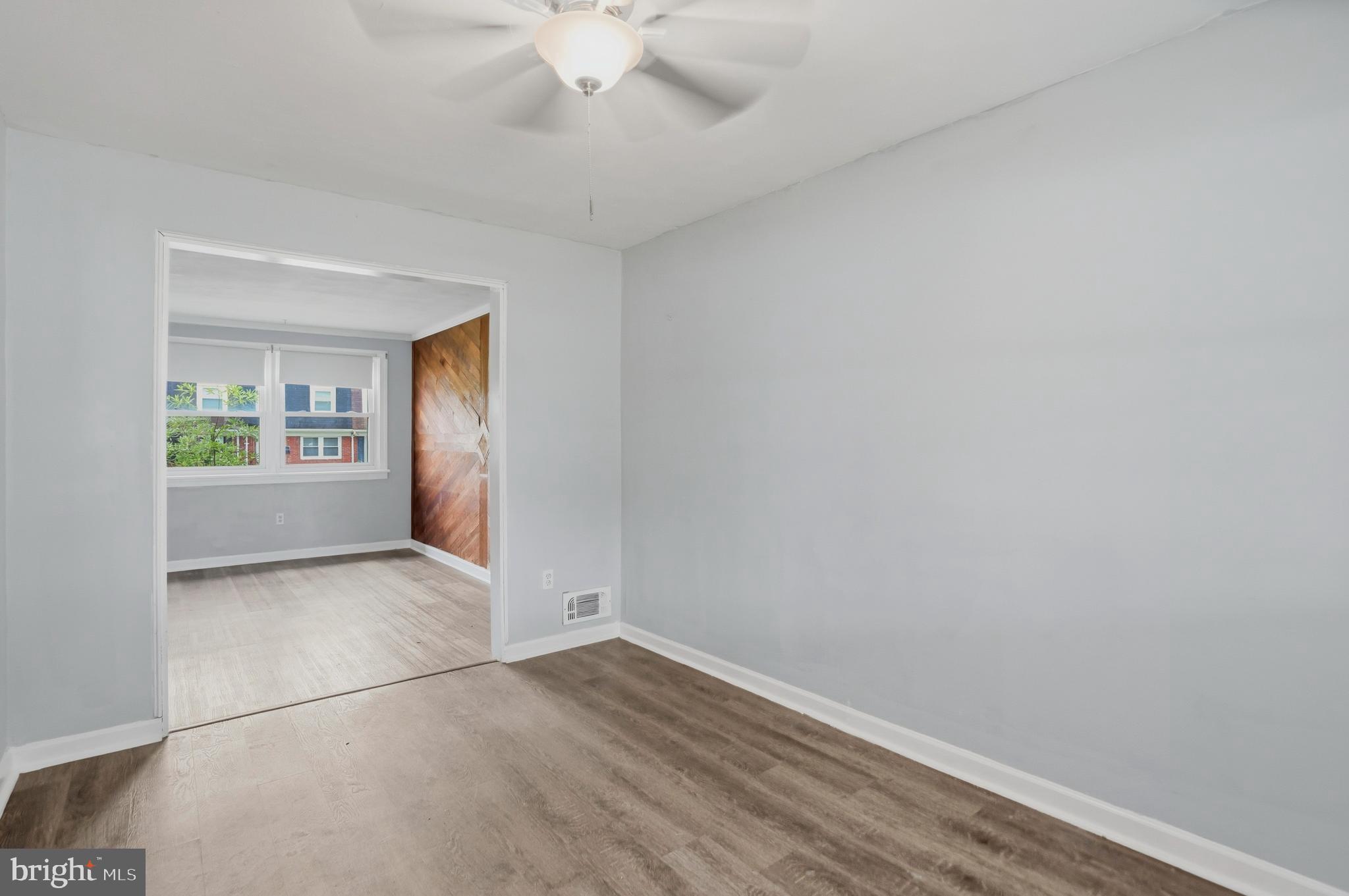 33 Bladen Road Baltimore, MD 21221 - Photo 7 of 29 Formal Dining Room