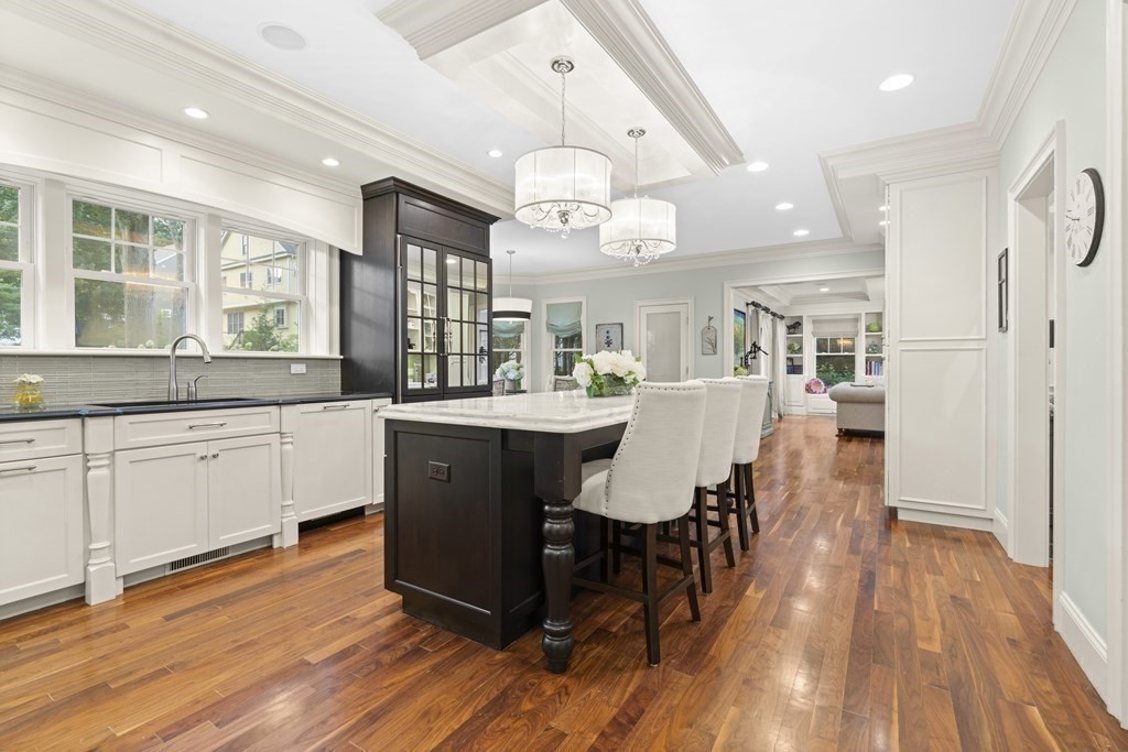 40 Homestead Street Lexington, MA 02421 - Photo 6 of 42