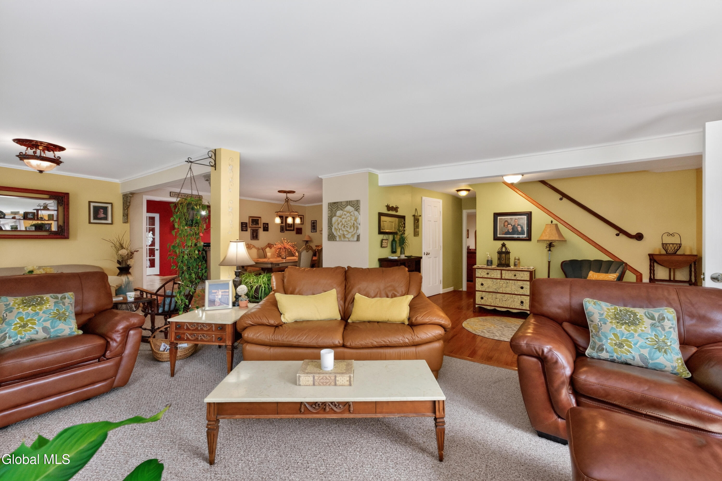 160 Hidley Road Wynantskill, NY 12198 - Photo 28 of 68 4 Livingroom 6