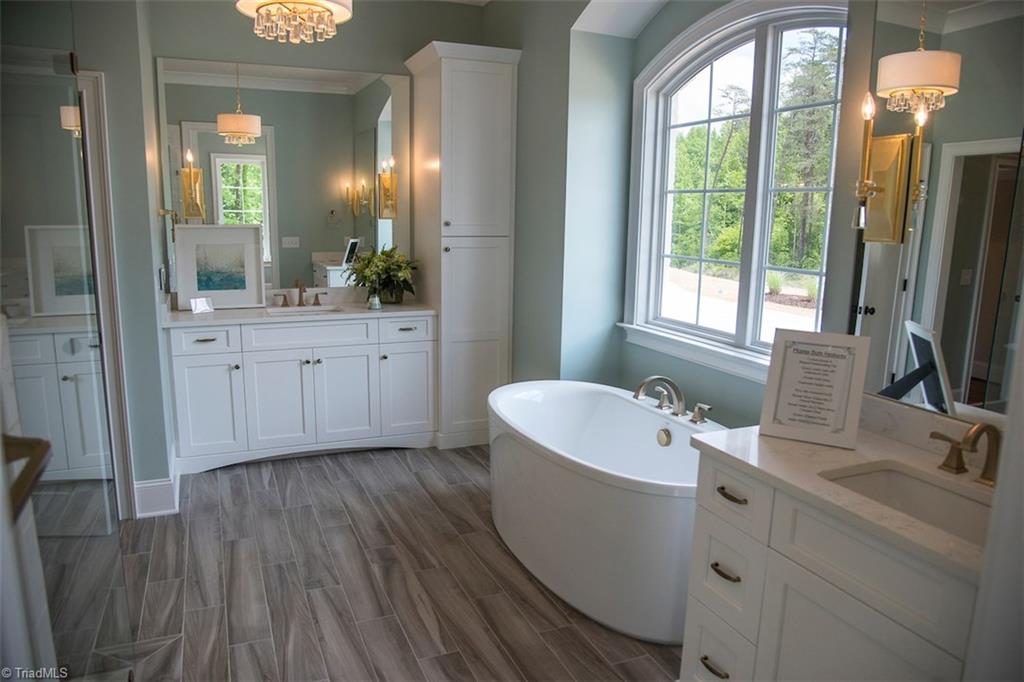 6900 Matzinger Court Oak Ridge, NC 27310 - Photo 16 of 30 Master spa