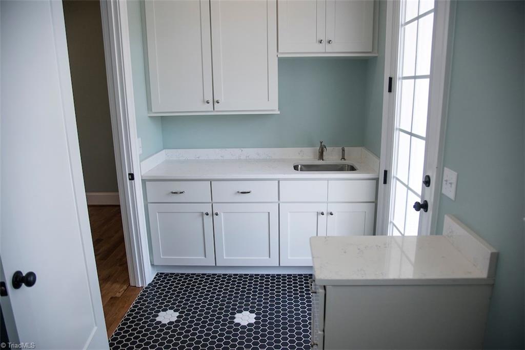 6900 Matzinger Court Oak Ridge, NC 27310 - Photo 18 of 30 Laundry Room.
