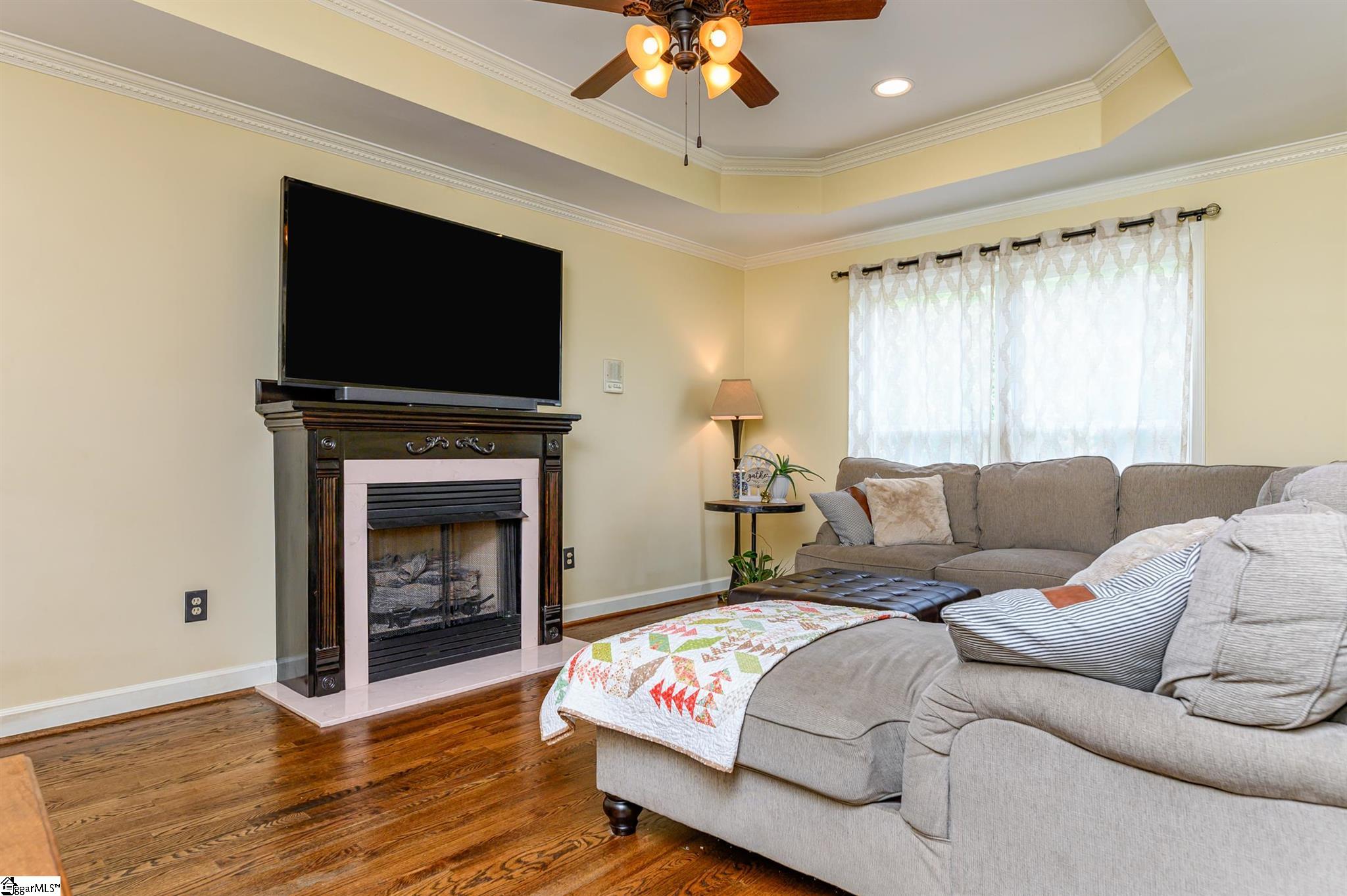 205 Sheffield Road Greer, SC 29651 - Photo 2 of 35