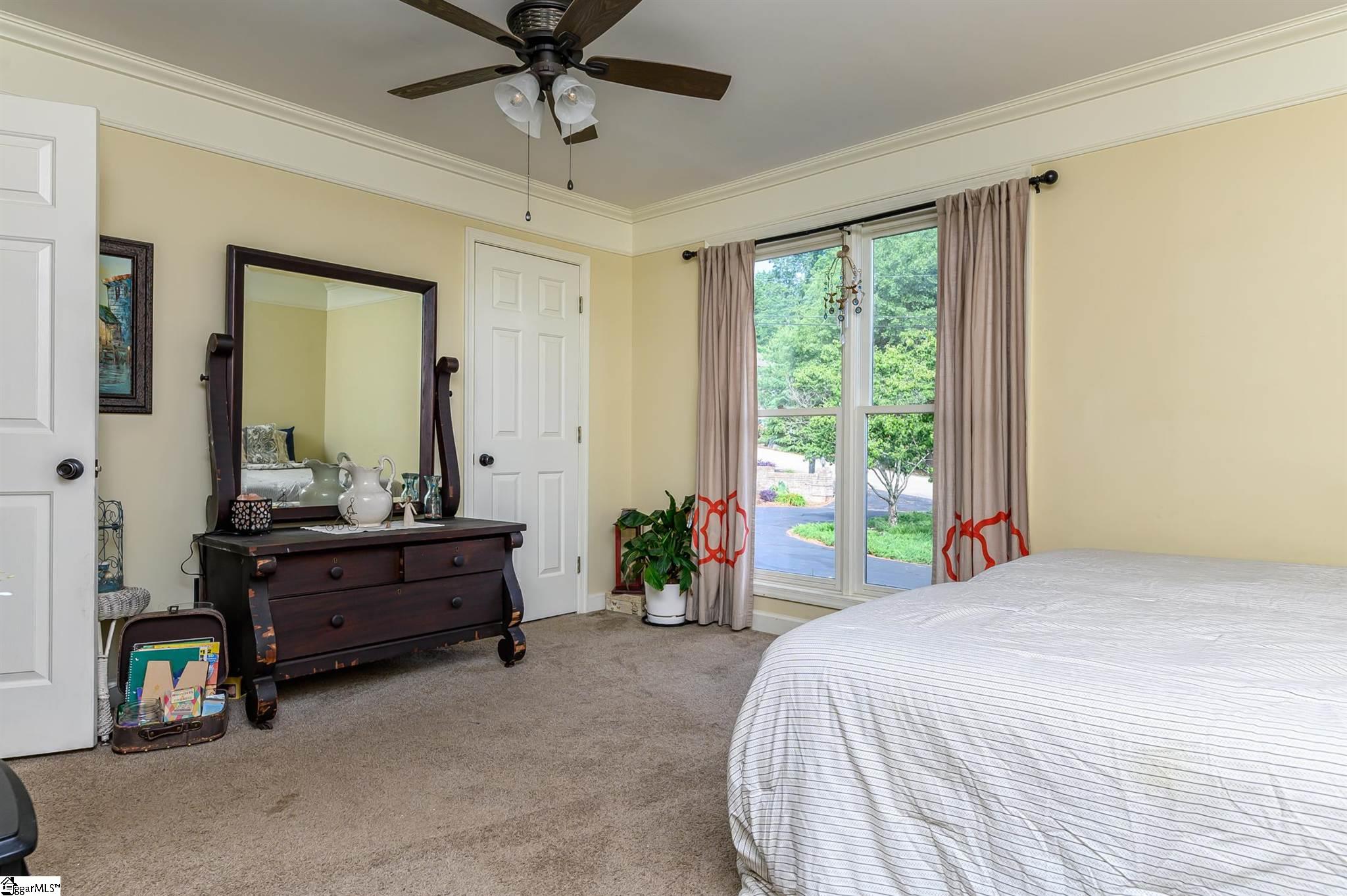 205 Sheffield Road Greer, SC 29651 - Photo 14 of 35