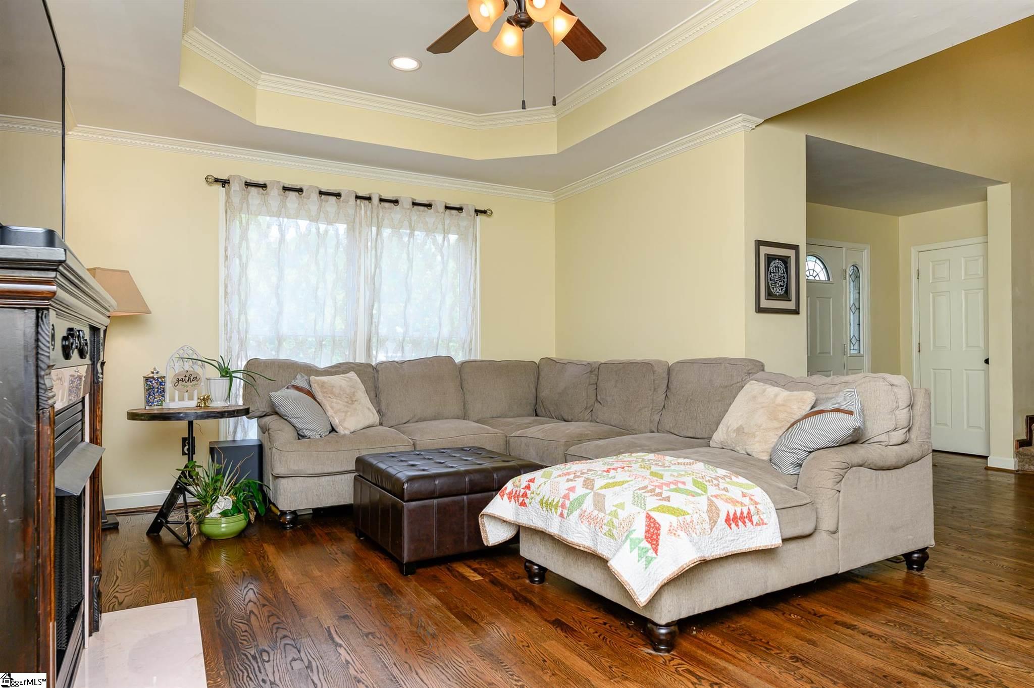 205 Sheffield Road Greer, SC 29651 - Photo 3 of 35