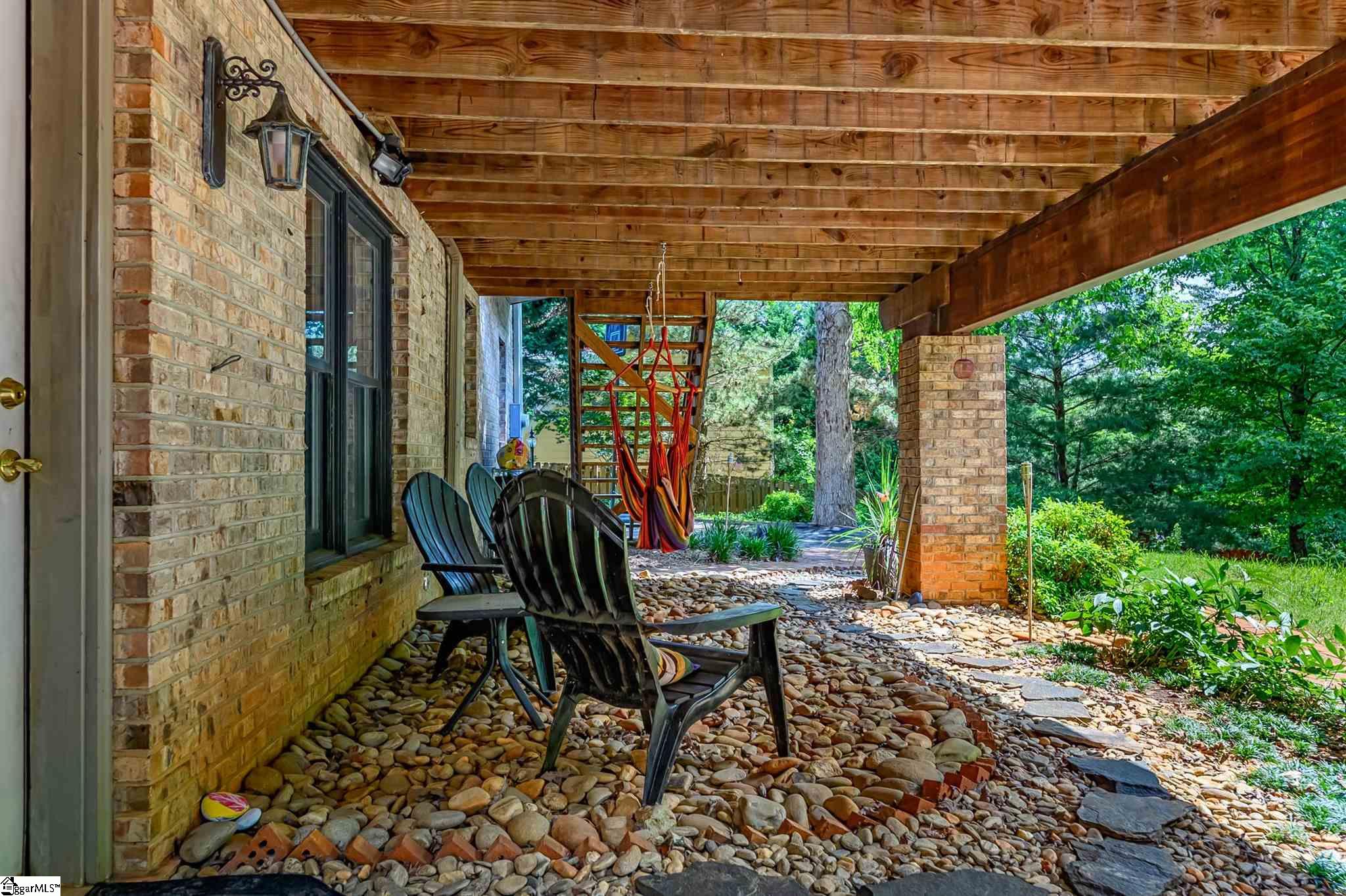 205 Sheffield Road Greer, SC 29651 - Photo 32 of 35