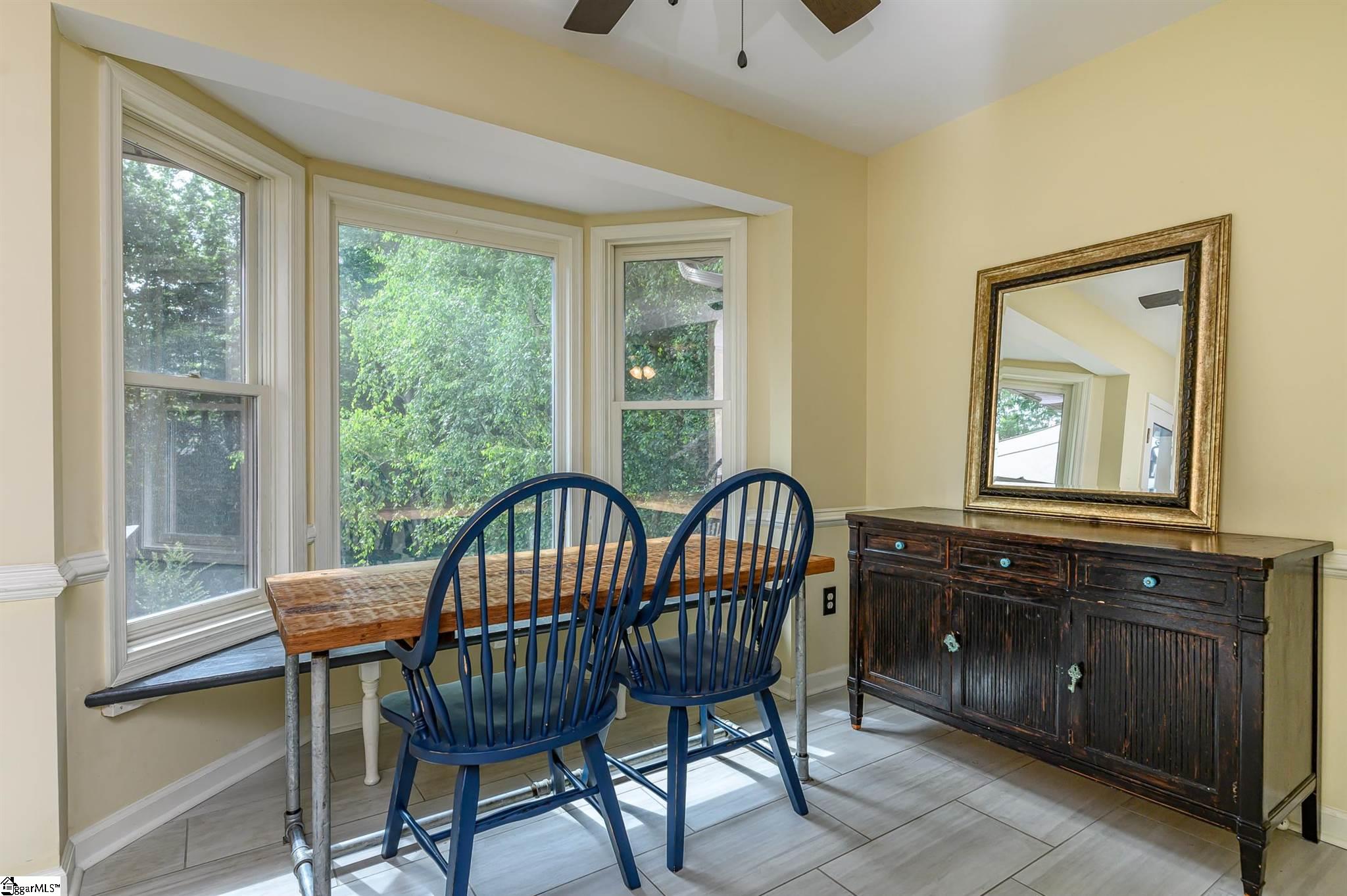 205 Sheffield Road Greer, SC 29651 - Photo 7 of 35