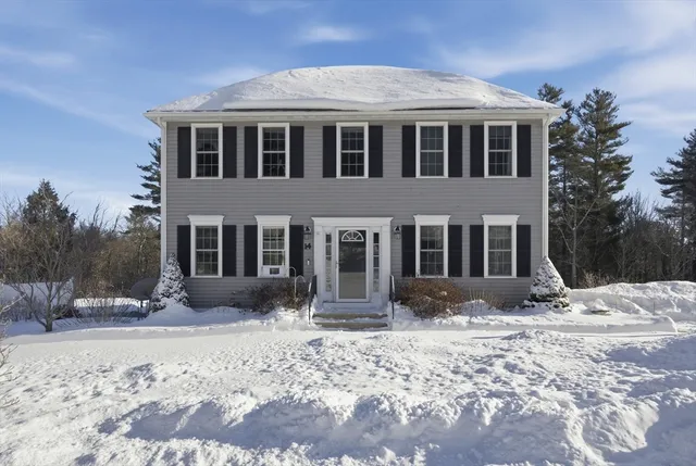 $550,000 | 14 Grizzly Drive, Rutland, MA 01543