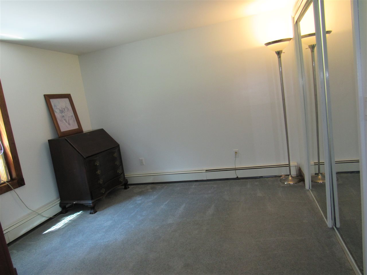 73 Lane Road Raymond, NH 03077 - Photo 16 of 25 Gallery Image 16