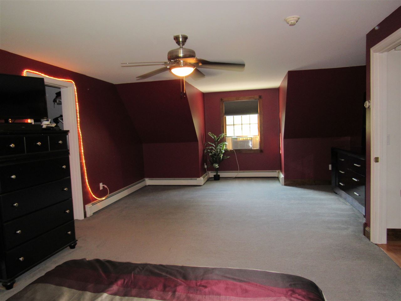 73 Lane Road Raymond, NH 03077 - Photo 21 of 25 Gallery Image 21