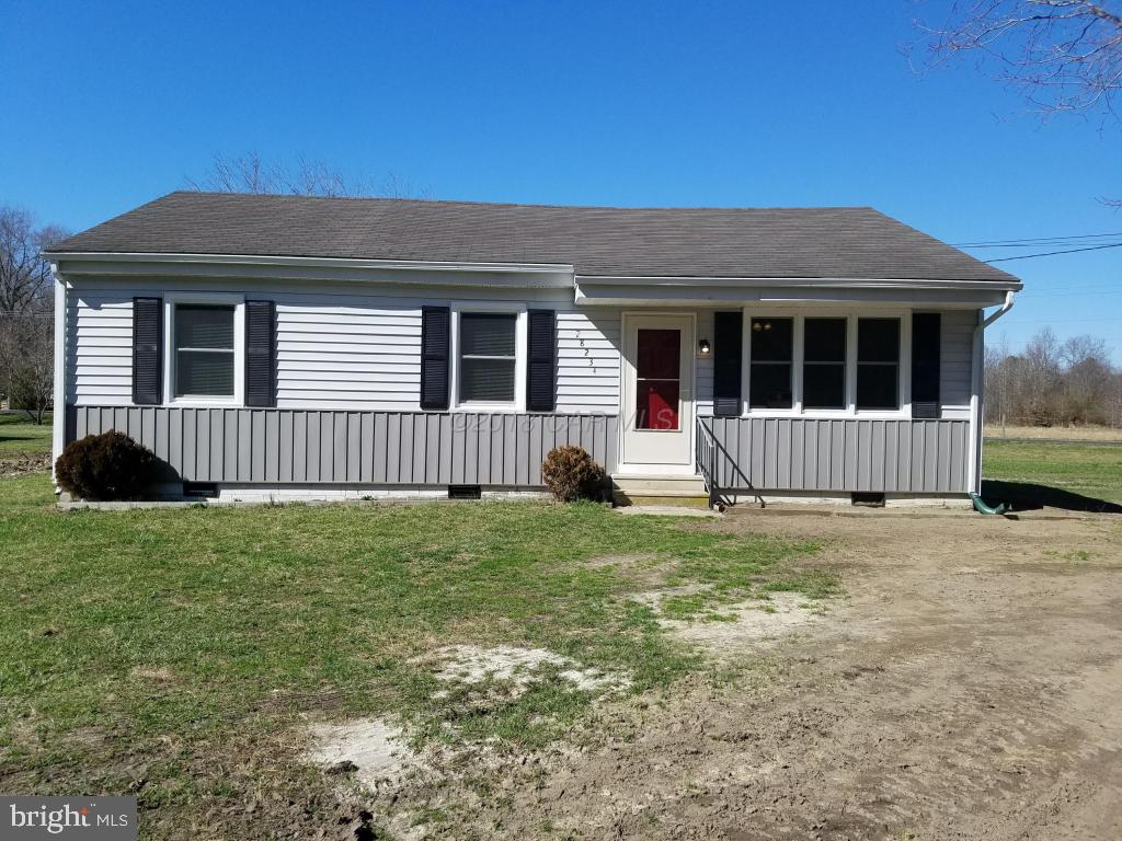 28234 Stanford Road Eden, MD 21822 - Photo 1 of 35 a front view of a house with a yard