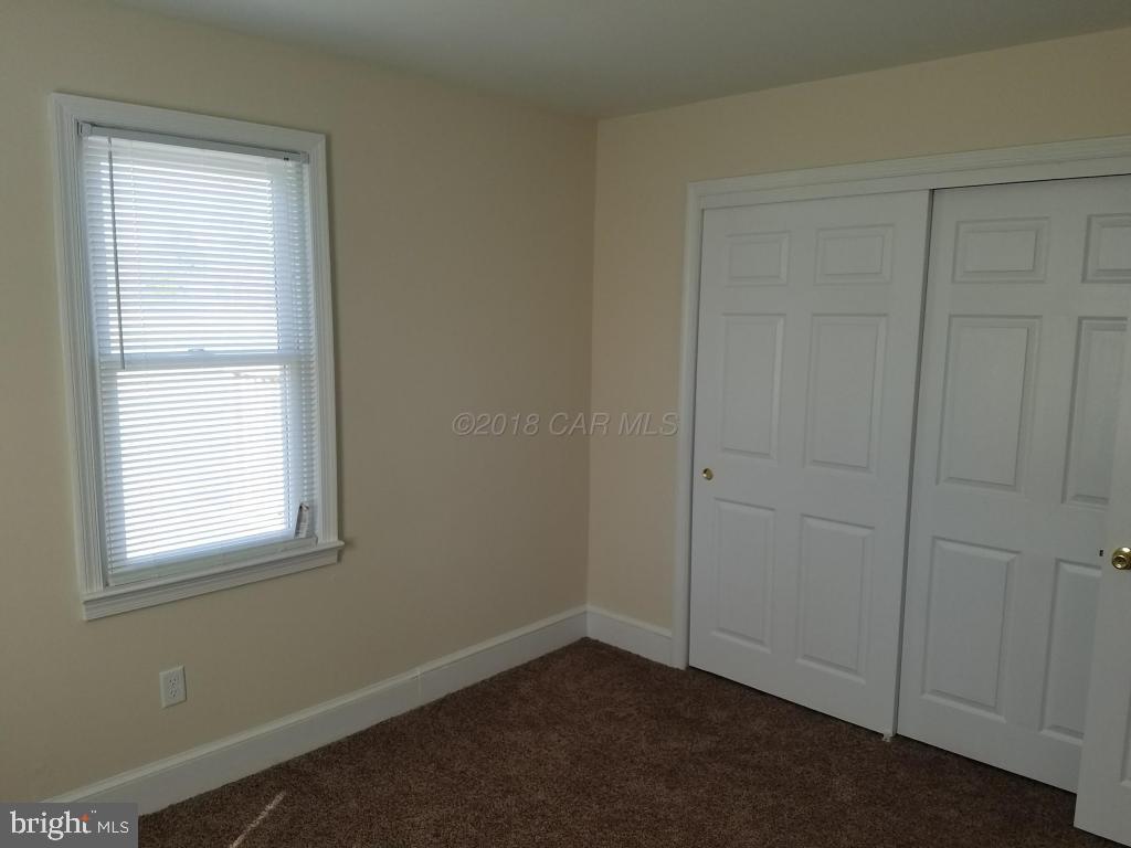 28234 Stanford Road Eden, MD 21822 - Photo 33 of 35 an empty room with windows