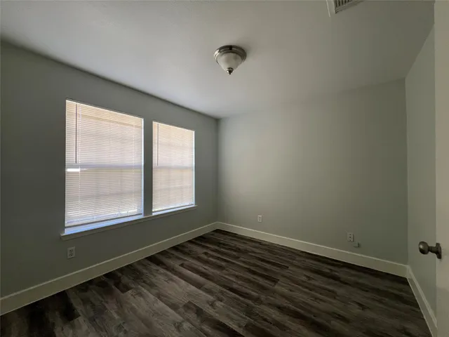 $1,800 | 11956 Chanteloup Drive, Houston, TX 77047