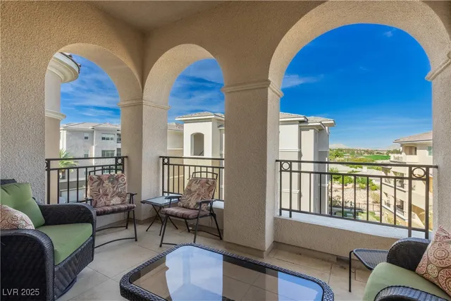 $6,500 | 9145 Tesoras Drive, Unit 401, Las Vegas, NV 89144
