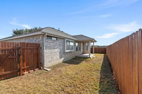 a view of a house with a outdoor space