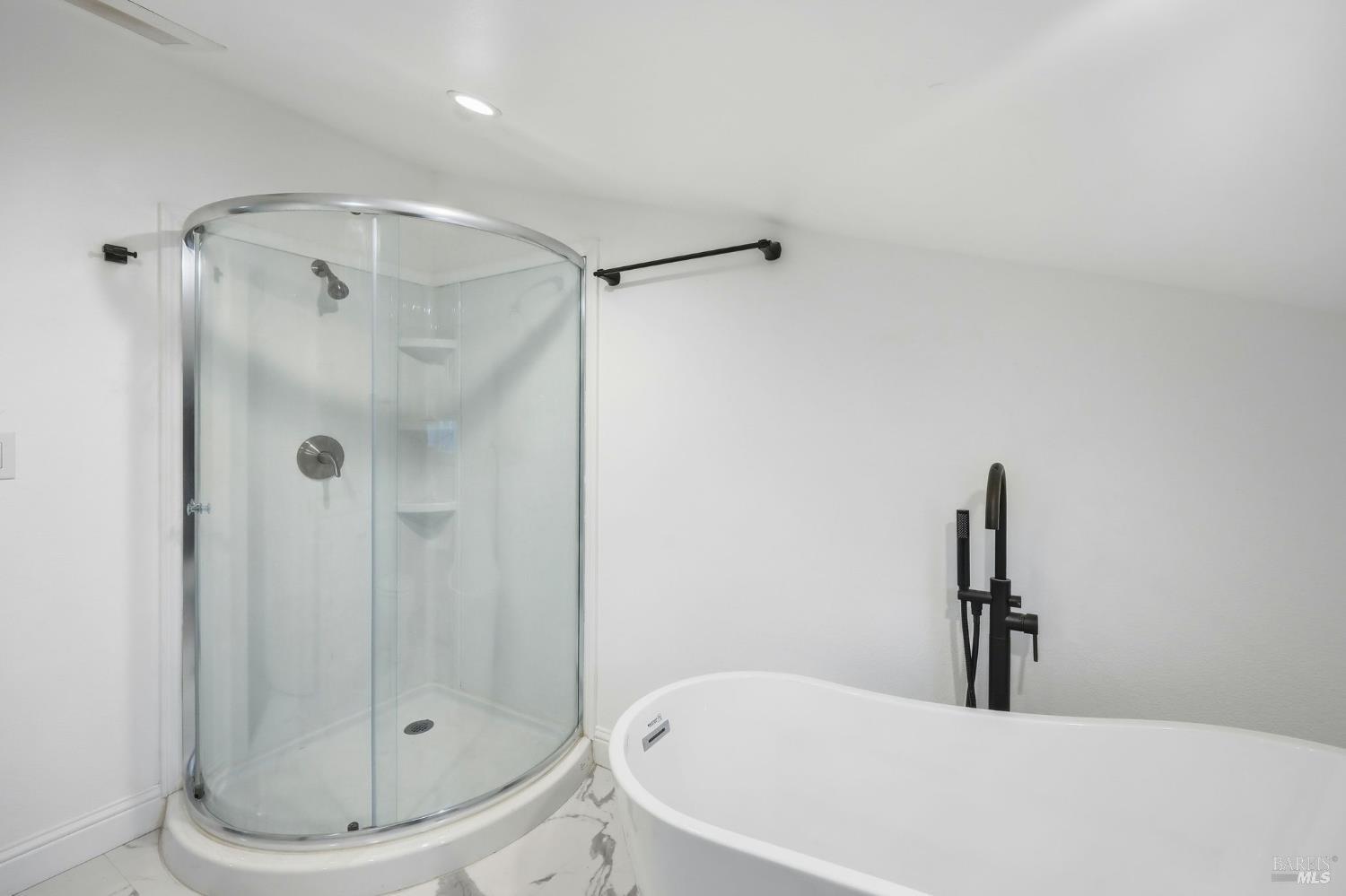 203 Cockrobin Avenue Windsor, CA 95492 - Photo 37 of 53