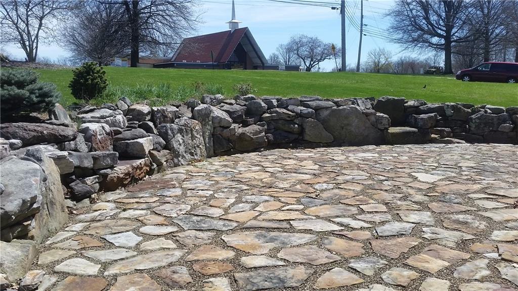 2321 Haymaker Road Monroeville, PA 15146 - Photo 23 of 25 Custom Flagstone Patio with Built in Seating