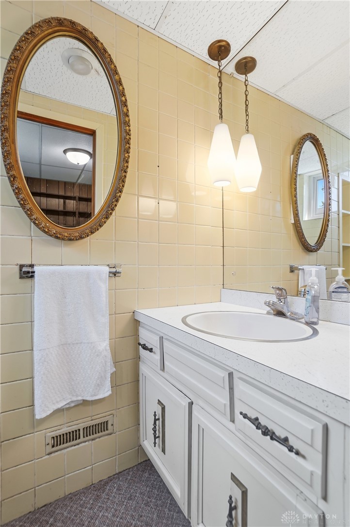 7550 Dog Leg Road Dayton, OH 45414 - Photo 13 of 39 Gallery Image 13