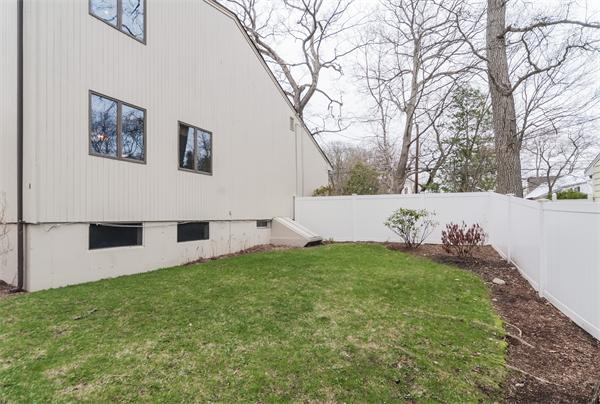 49 Botsford Road Newton, MA 02467 - Photo 23 of 27 Gallery Image 23