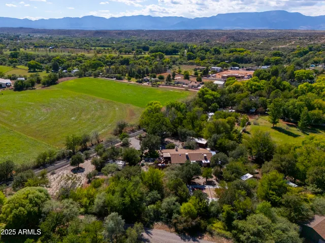 $1,400,000 | 10580 East Swinging Bridge Lane, Cornville, AZ 86325